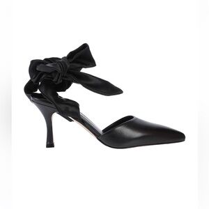 Tosca blue made in Italy bow shoes size 7 (37 Italian ) leather